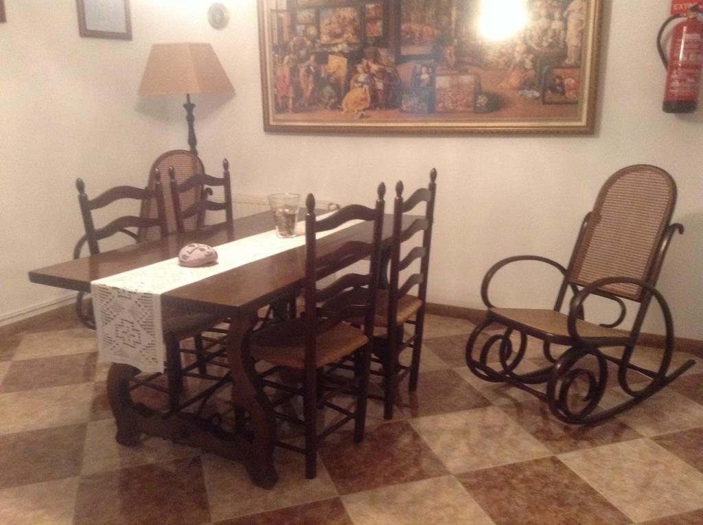 Apartamentos Turisticos Ca Ramon Beniarrés Quarto foto